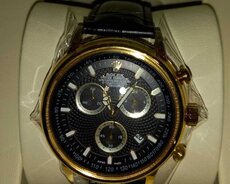 9 qram qizil karobkasinda hech taxilmamish yeni Saat