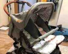 Əkizlər üçün araba Lorelli Twin