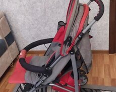 Kolyeska . Uşaq arabası