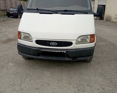 Ford tranzit