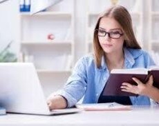 Mühasib tələb olunur