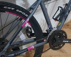 xanımlar üçün az işlənmiş velosiped