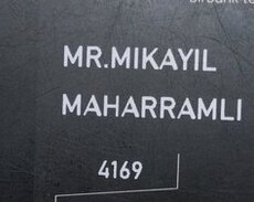 Bank kartı və ona oxşar ağ rəngdə kart itib