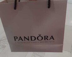 Pandora boyunbağı satılır
