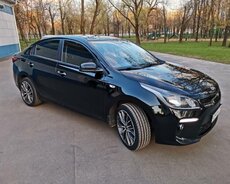 Aileye sürücü tələb olunur