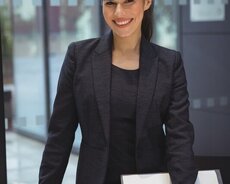 Təhsilli xanımlara iş təklifi