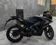 Bajaj Pulsar RS200, 2022 il