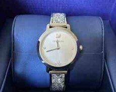 Swarovski Cosmic Rock qol saatı