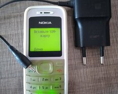 Мкбил телефон Nokia модель 1200 (оригинал)