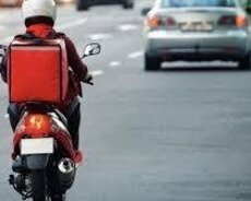 Moto kuryer axtarılır