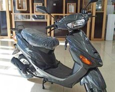 Moped yeni khan