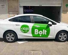 Sürücü tələb olunur