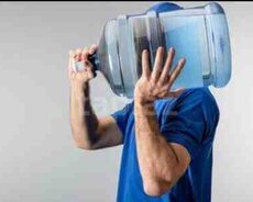 Sürücü-kuryer tələb olunur