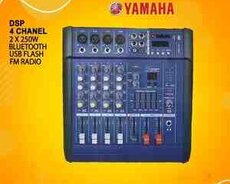 Səsgücləndirici mikşer Yamaha PMX402D