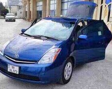 Taksi sürücüsü tələb olunur