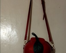 Qız uşaqları üçün çanta