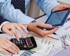 Mühasib tələb olunur