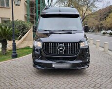 black Sprinter Mercedes vip