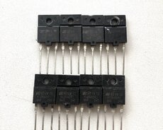 Транзистор (х12н60фи)