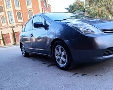 Arendaya verilir Toyota Prius 20 kuza gündəlik 30 manat