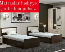 Gənc mebel dəsti