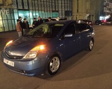 Arendaya verilir Toyota Prius 20 kuza gündəlik 30 manat