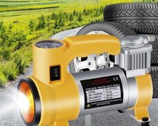 Автомобильный компрессор Cyclone 12В - 150Вт со световой сигнализацией. ●