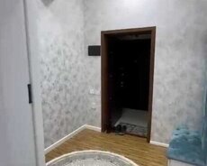 Продается 2-комнатная квартира с ремонтом в районе Ени Ясамал.