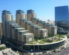 Сдается 3-комнатная квартира в Порт Баку