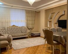 Продается полностью отремонтированная меблированная квартира по адресу Masazır Qultuluş 93.