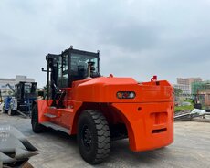 30 tonluq Dizel Forklift, 2024 il