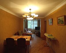 Меблированная 3-комнатная квартира в Нариманове