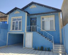 Altı qarajlı təmirli 4 otaqlı həyət evi