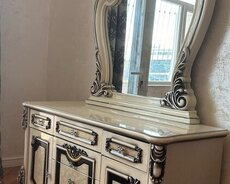 İşlənmiş mebellər