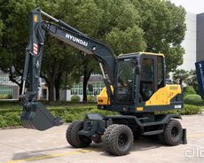 Колесный экскаватор Hyundai R80w, 2024 года