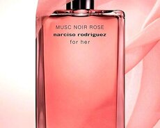 Narciso musc noir rose