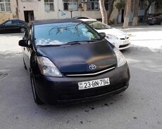 satılır təzə prius