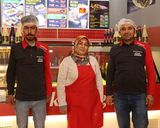 Badamdarda aşpaz köməkçisi