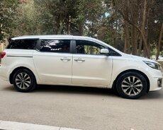 Kia Carnival 9 yerlik