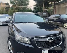 Qalmaq sərti ilə Chevrolet cruz