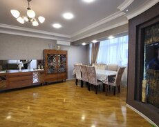 Продается 3-комнатная 107 кв.м. Новострой, метро Нояб 8.