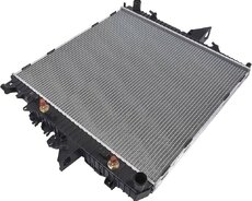 Discovery Lr3 L319 2004-2008 Radiator su