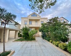 Bakıxanov qəsəbəi əla təmirli villa satılır