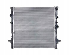 Bmw X5 G05, X6 G06, X7 G07 Radiator su