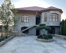 8 sotda 2 mərtəbəli 5 otaqlı Bağ evi