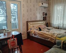 Бакиханов лет. Продам 1 траву