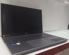 Acer Aspire5 i7-1355U