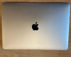 Apple Macbook pro m2