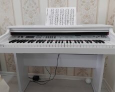 Mağazadan aşağı qiymətə elektron piano