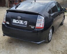 Toyota Prius Arenda